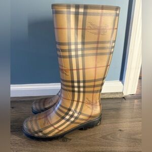 Burberry Plaid Rain Boots